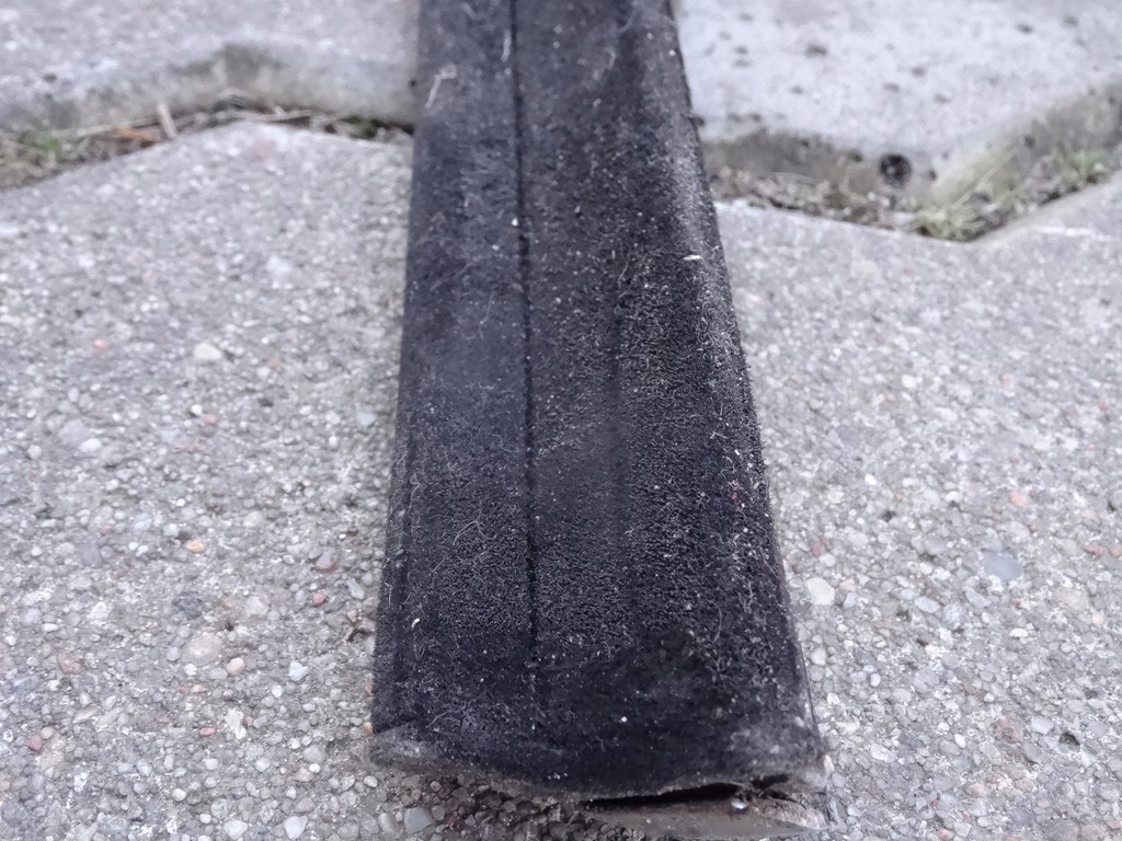 фото №7, Audi a8 d2 99-02 молдинг ущільнювач двері хром