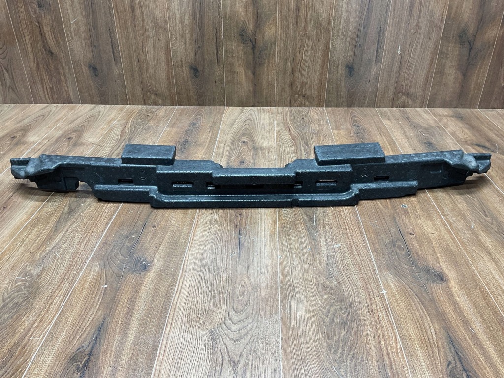 Купити Абсорбер бампера перед renault megane v e-tech 620908015r