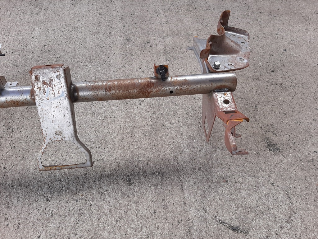 фото №8, Subaru xv i 2.0d каркас панели приборной панели