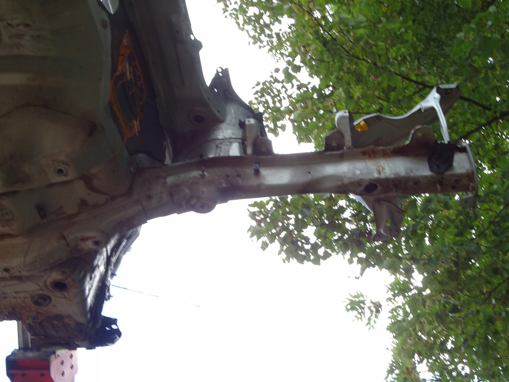 фото №4, Skoda octavia ii lift 08-11 scout чверть лівий перед