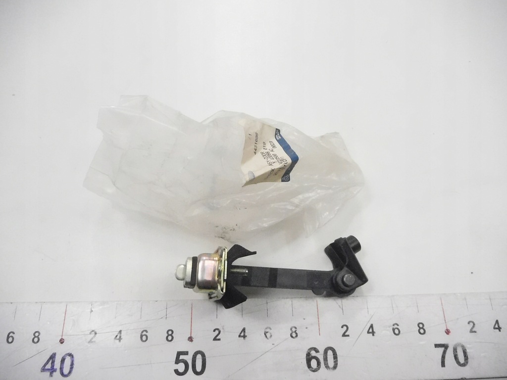 фото №7, Ограничитель дверь передних ford tourneo transit оригинальный номер 4431699