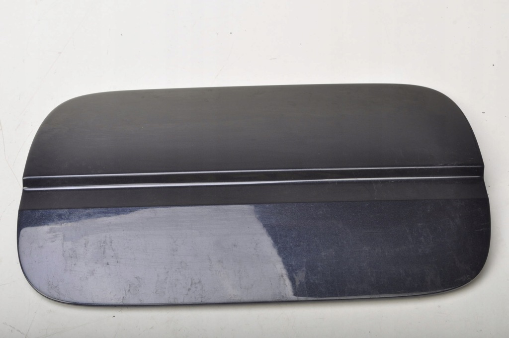 фото №2, Audi a4 b9 кришка заливної пального lx5r