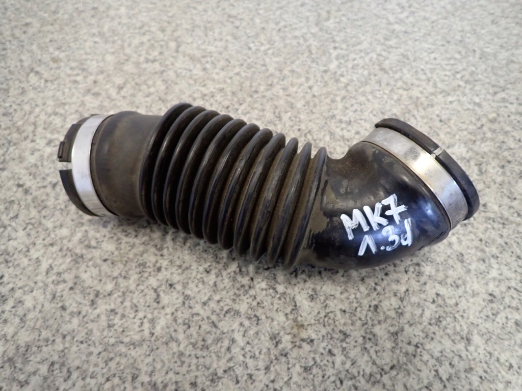 фото №1, Suzuki swift mk7 10- труба повітря шланг 1.3d