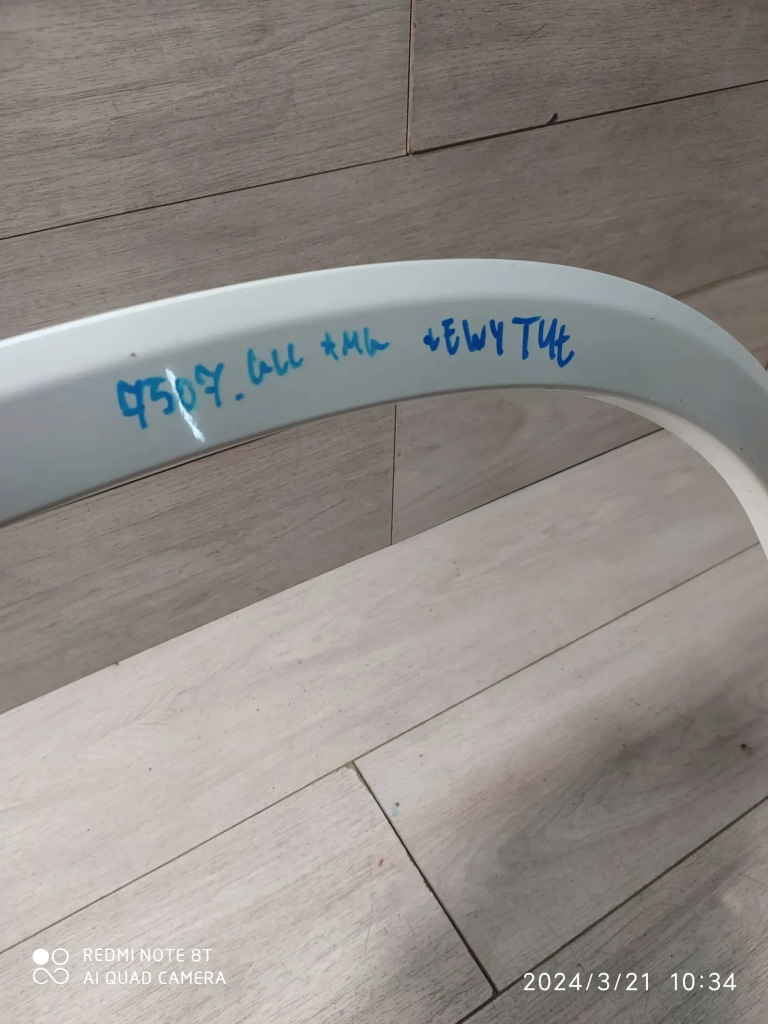 фото №8, Mercedes-benz glc c253 2022 накладки пороговые, накладки