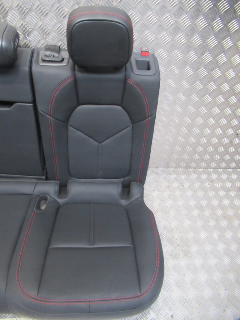 фото №15, Porsche macan lift gts шкіра сидіння заднє сидіння обшивки салон czerwona nic