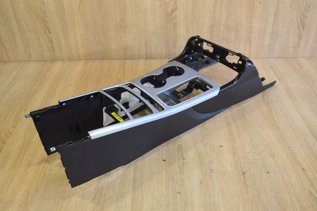 фото №5, Туннель рамка накладка kia stinger