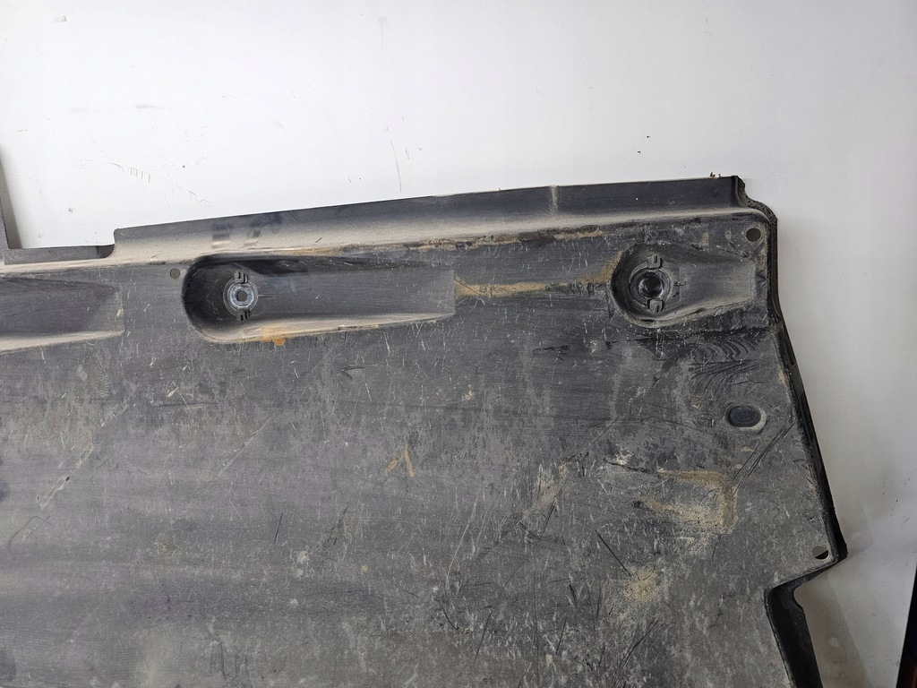 фото №7, Захист плита підвіска права audi a1 vw 6r0825202