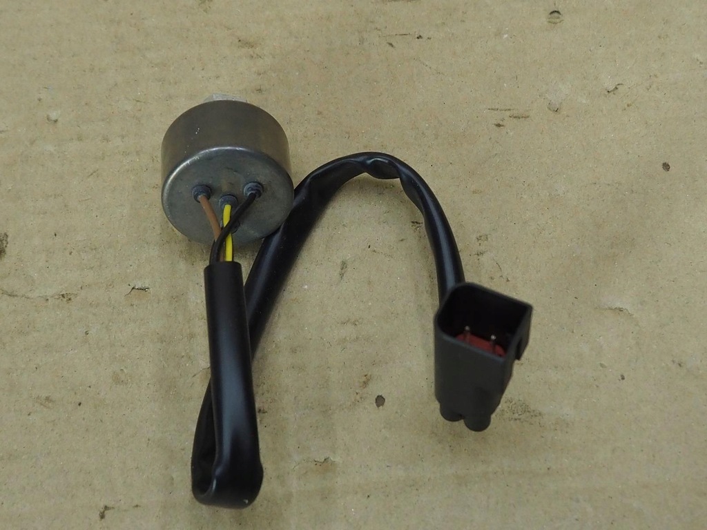 фото №14, Датчик давления кондиционера ford 95gw19d566aa