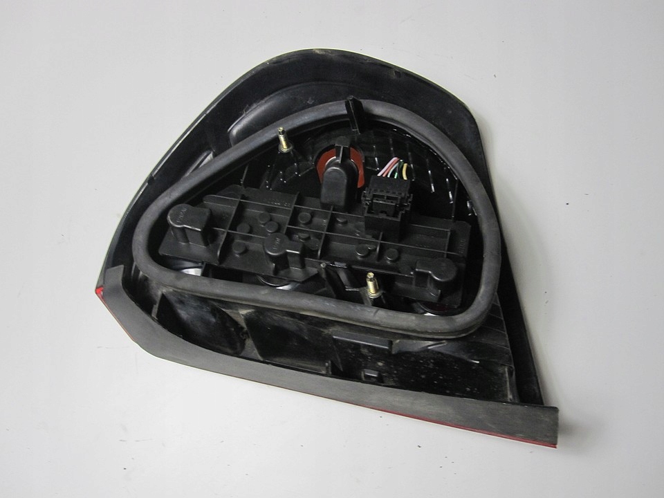 фото №4, Лампа задняя левая renault thalia 01r 287