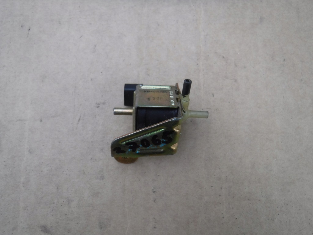 фото №1, Клапан вакуумa opel omega b 6399666040