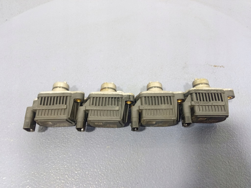 фото №9, Audi q8 q7 4m клапаны электромагнитный 06m906048f 4 szt