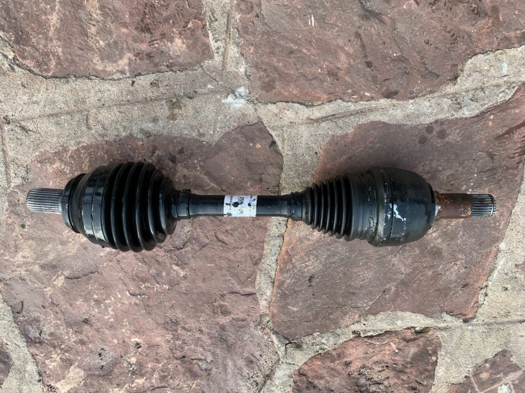 фото №1, Mercedes w176 w246 привідний вал лівий перед 2.2 cdi