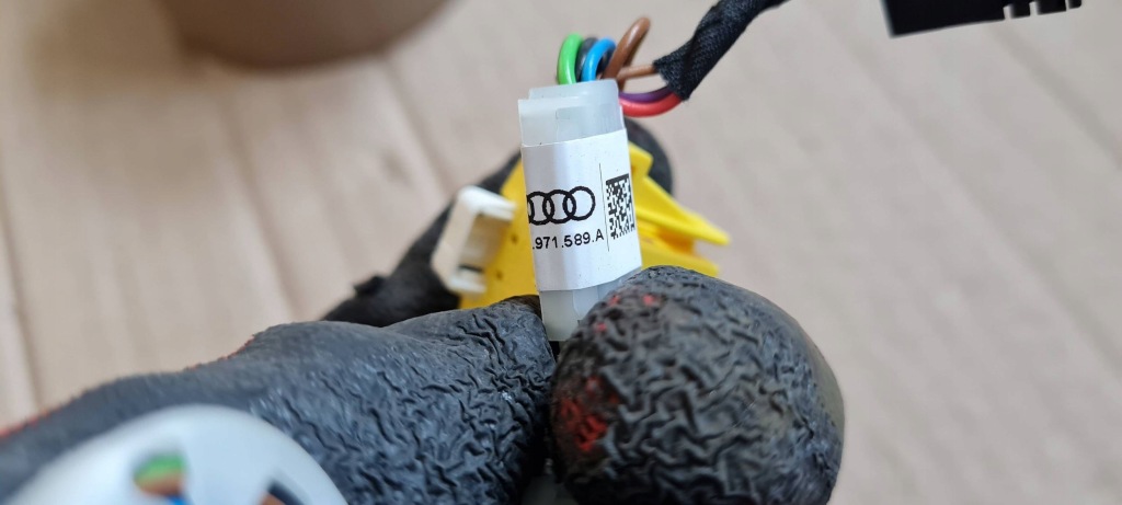 S3 8y a3 рестайлінг  джгут електропроводка подушки безпеки подушка безпеки мультифункція 82a971589a Київ