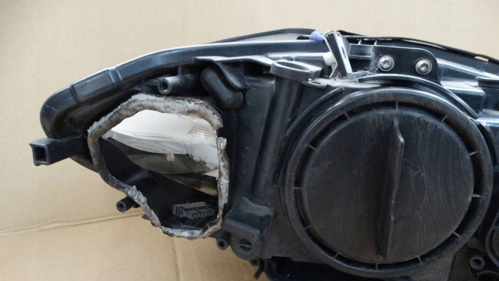 фото №9, Лампа левый перед 7203245 bmw 5 f10 f11 bi-xenon некрутящаяся