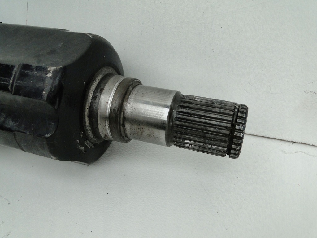 фото №9, Mercedes приводной вал передняя правая a2543308001 glc 254 x254 4matic