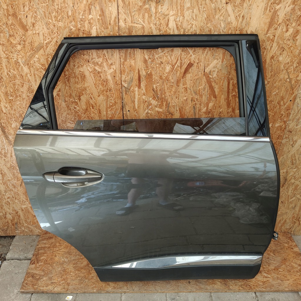фото №1, Дверь задние задняя правое peugeot 5008 ii ekl ekld
