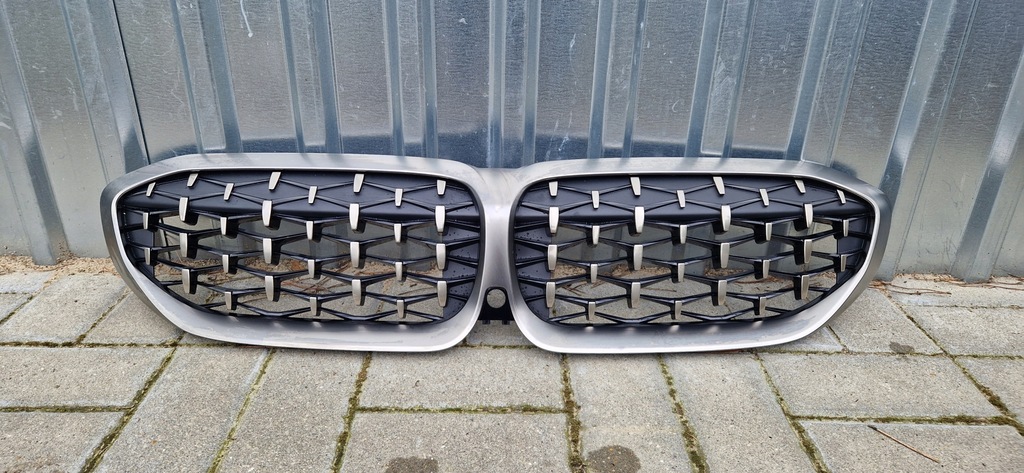 фото №1, Bmw 3 g20 решётка радиатора решётка радиатора оригинал 5113192976-10