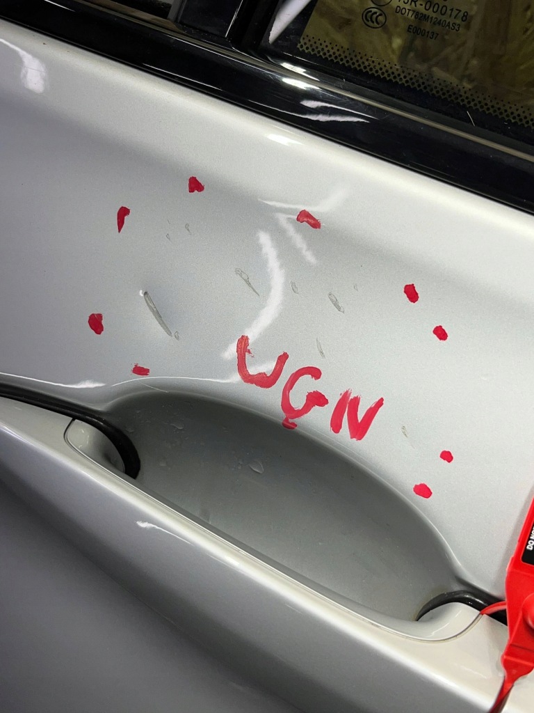 Двері задні задня сторона ліва bmw 3 f30 f35 f31 a83 glaciersilber в Україні