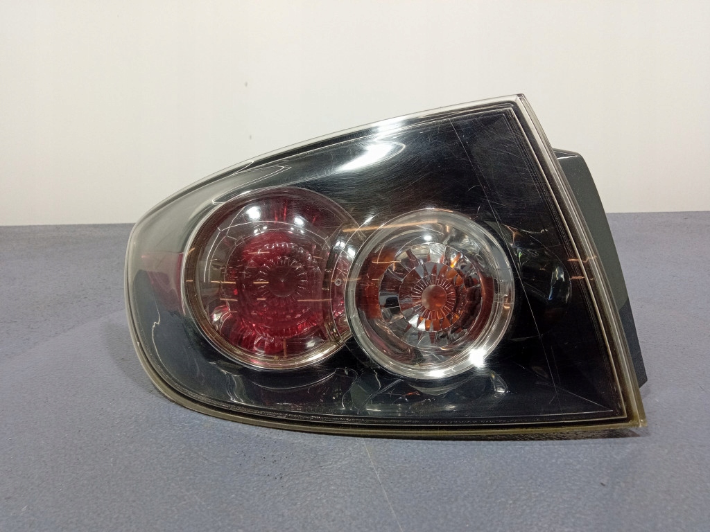 фото №1, Mazda 3 i bk sedan lift лампа задня ліва задня зовнішня br5h51160