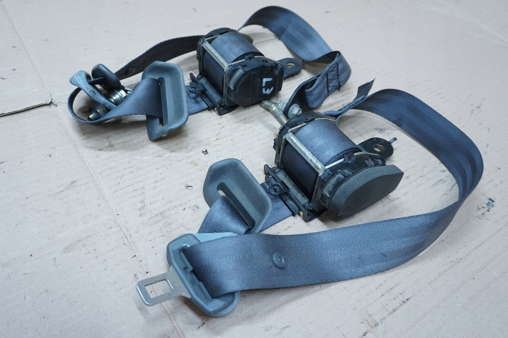 фото №4, Terrano ii maverick pas ремни задняя задний 3-rząd 5d