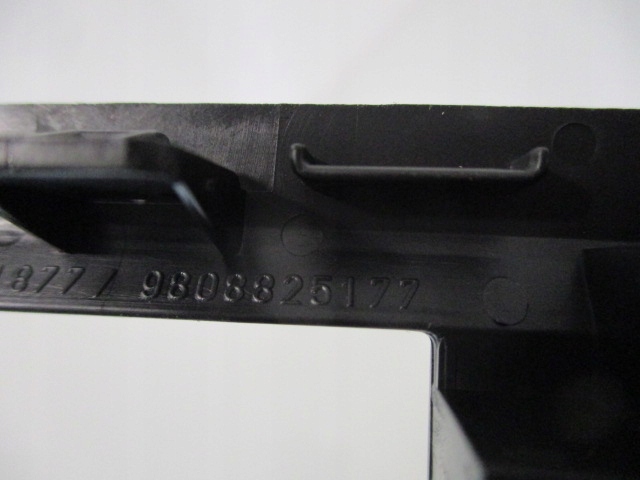 фото №10, Peugeot expert 16- рамка панель переключателей nowa 98111418zd