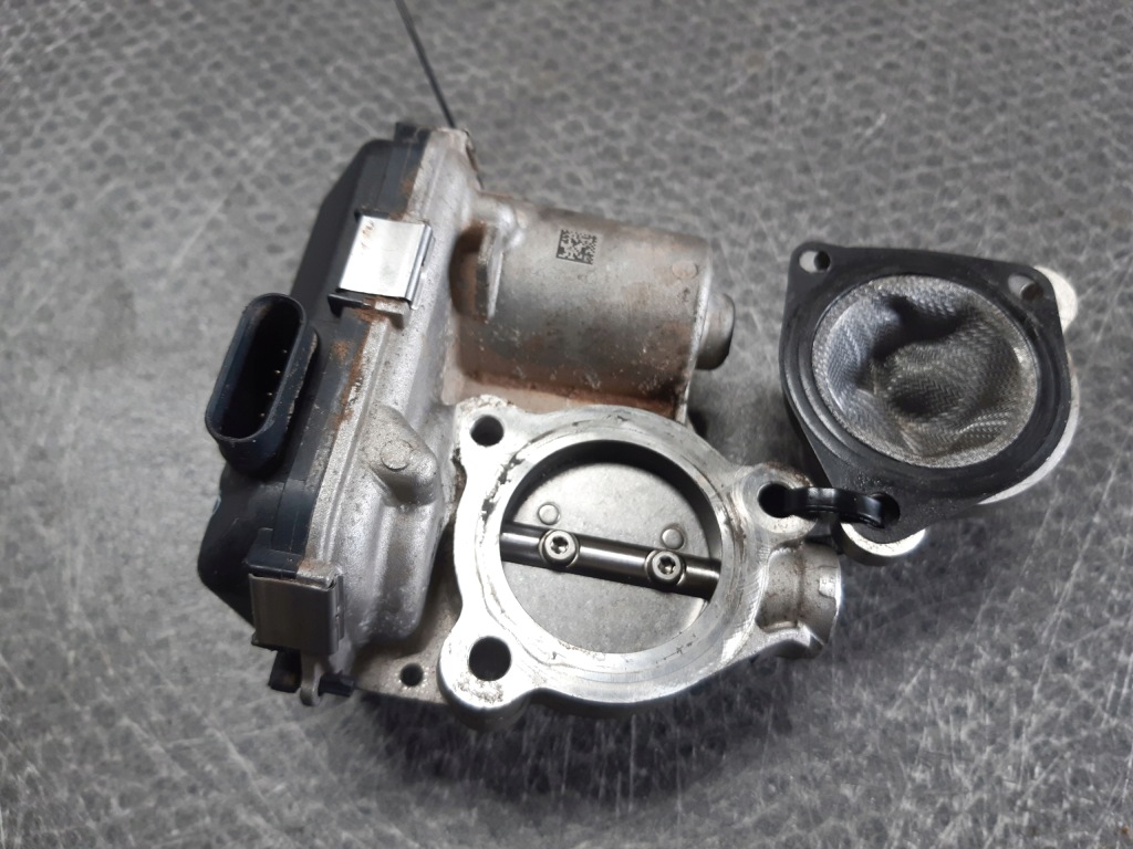 фото №3, Audi оригинальный номер 059131477e дроссельная заслонка