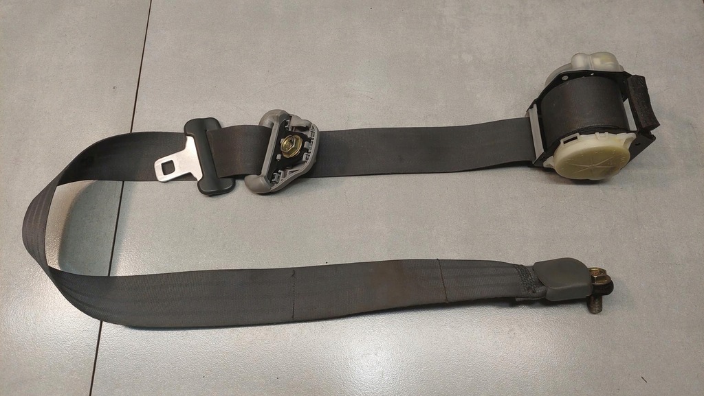 фото №1, Pas безопасности правый задняя space wagon iii