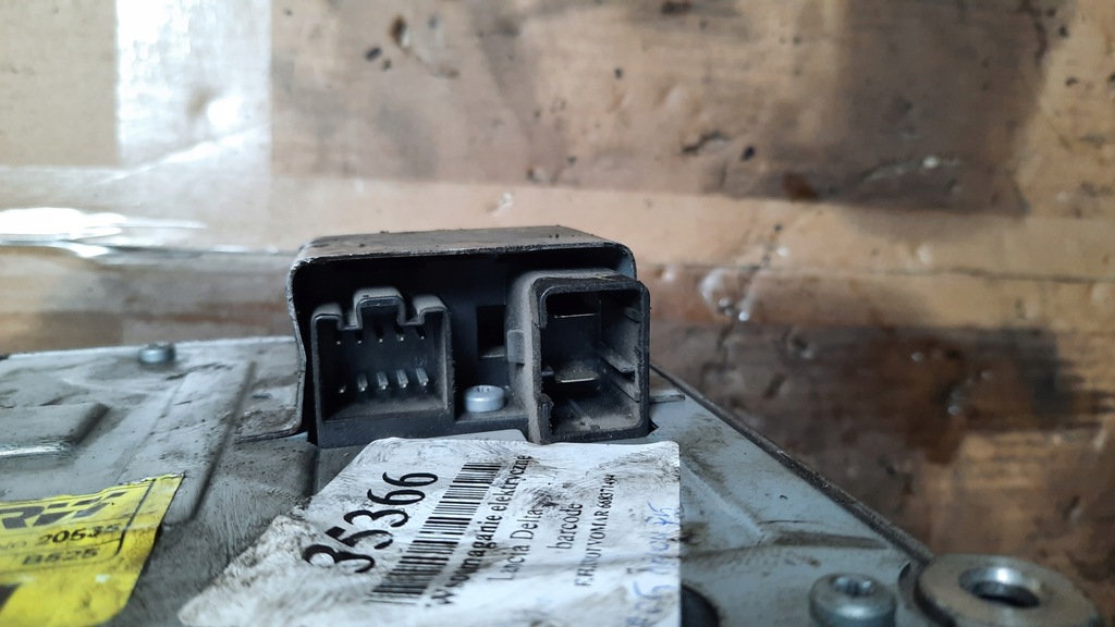 фото №6, Усилитель электрический lancia delta 00051810485