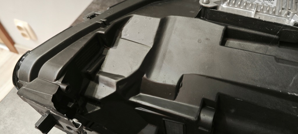 фото №6, Лампа ліва передня лівий перед renault r5 e-tech 260600116r