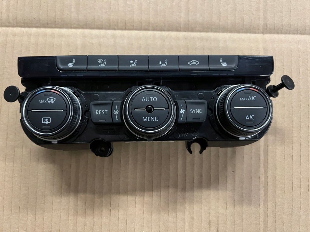 фото №1, Vw панель кондиционера 5g0907044cj