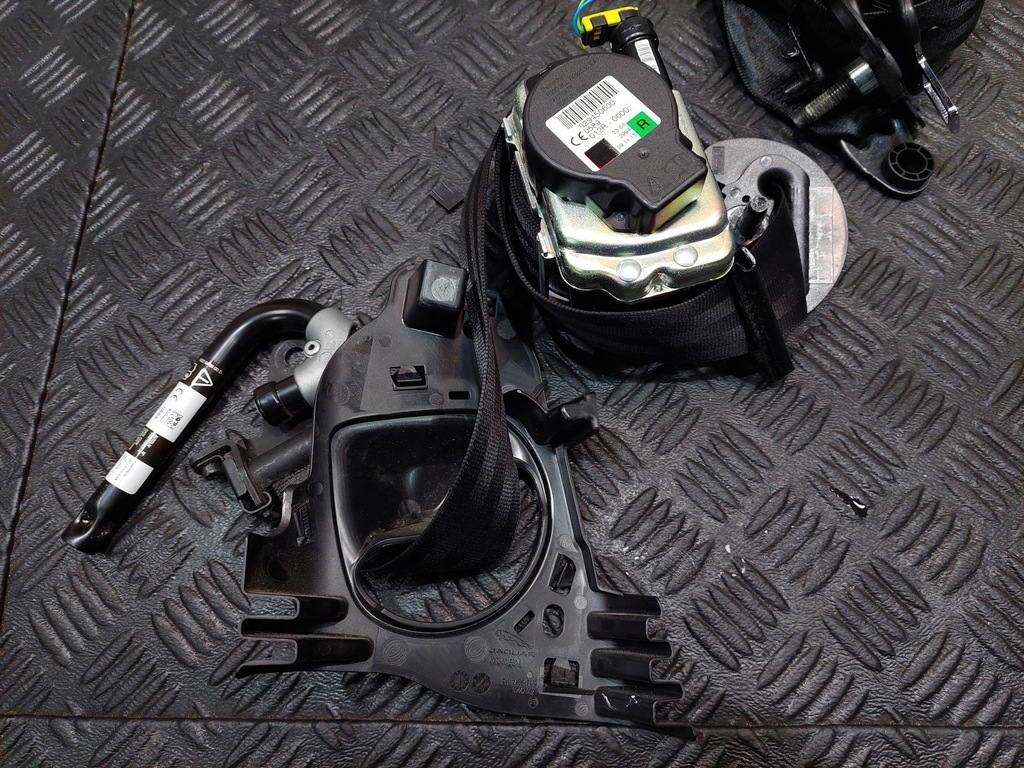 фото №6, Pas безпеки перед лівий правий jaguar xe x760