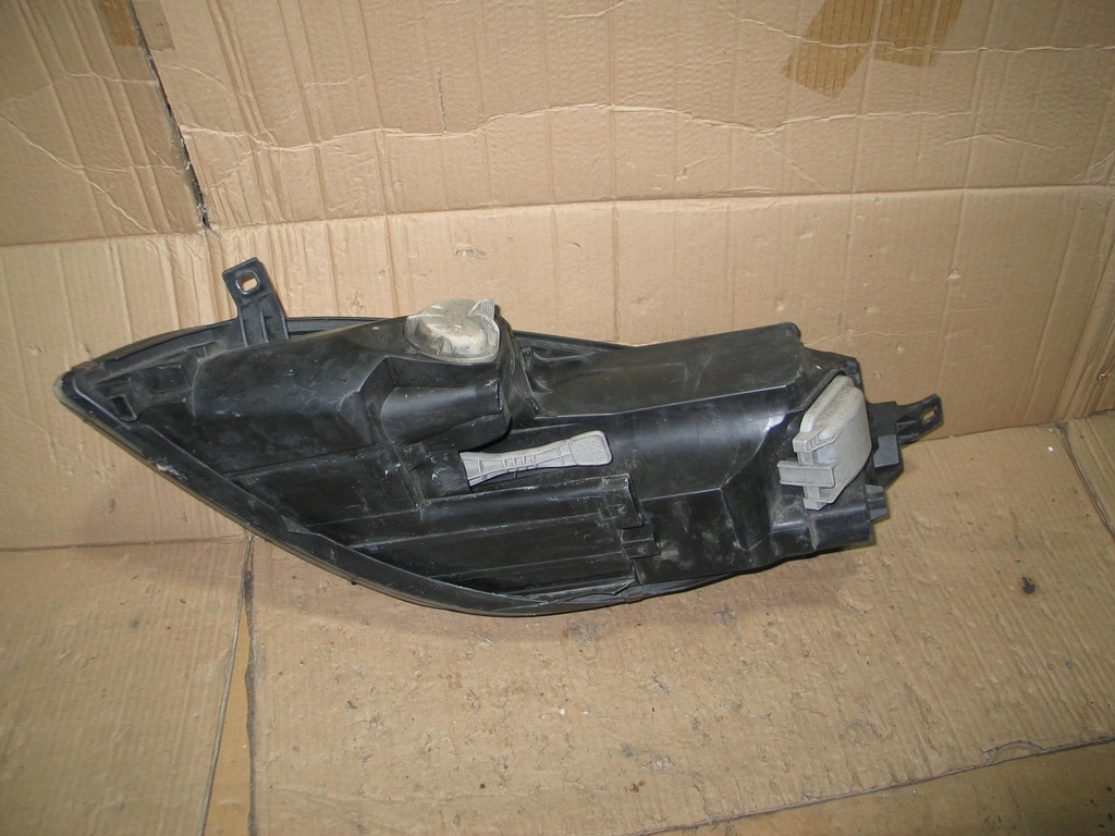 фото №12, Лампа перед mitsubishi colt 6 z30 04-08 europa