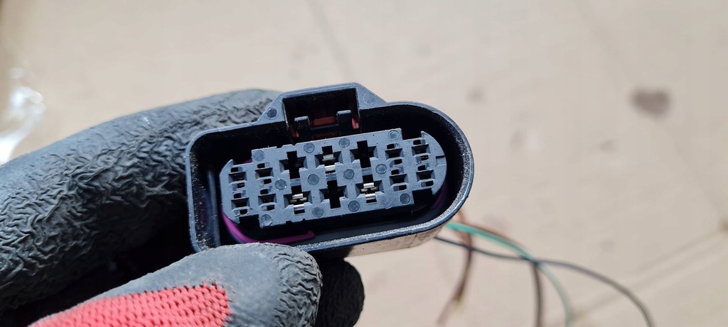 фото №6, Q5 80a штекер колодка лампи 8w0973737 vw audi a4 b9 8w a5