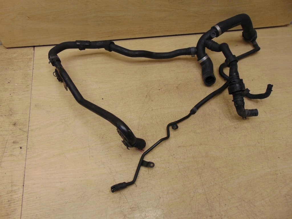 фото №5, Пабтрубок  шланг водяной патрубок магистраль vw touran ii