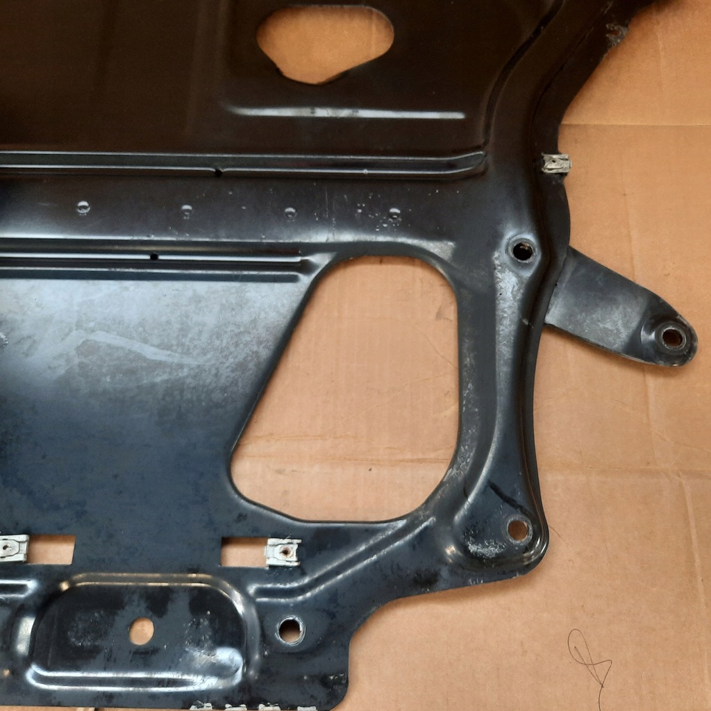 фото №12, Bmw f32 3.0d xdrive защита плита pod двигатель 6860952