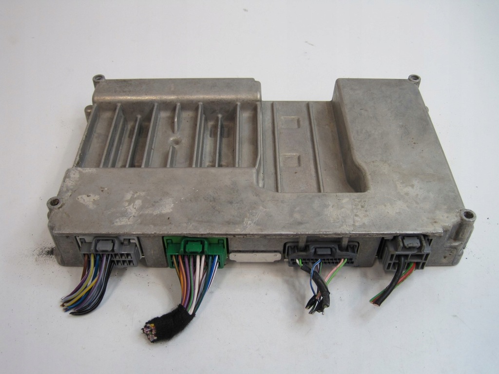 фото №1, Усилитель land rover velar l560 r8a2-19c164-ca