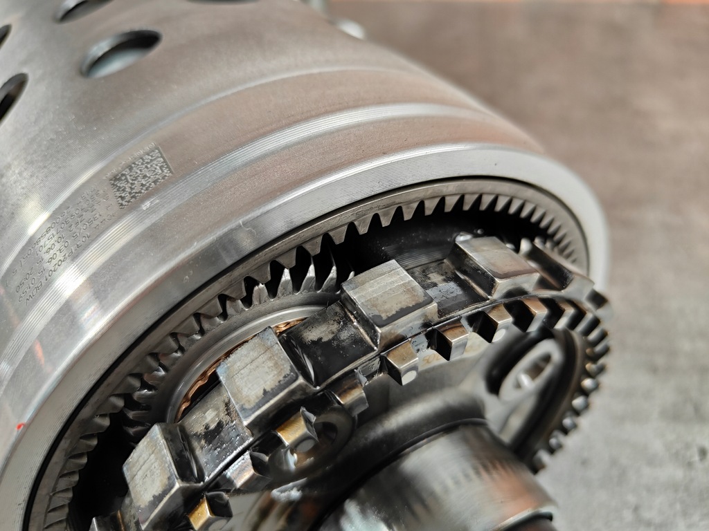 фото №12, Bmw f30 b47 вкладыш коробки передач диски сцепление коробка передач zf 8hp-50 kpl.