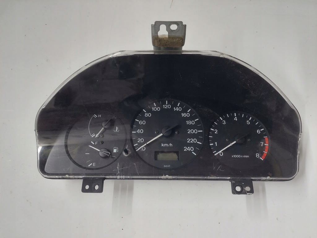 фото №1, Счетчик приборная панель приборы mazda 626 2.0 бензин ge6wd nr474