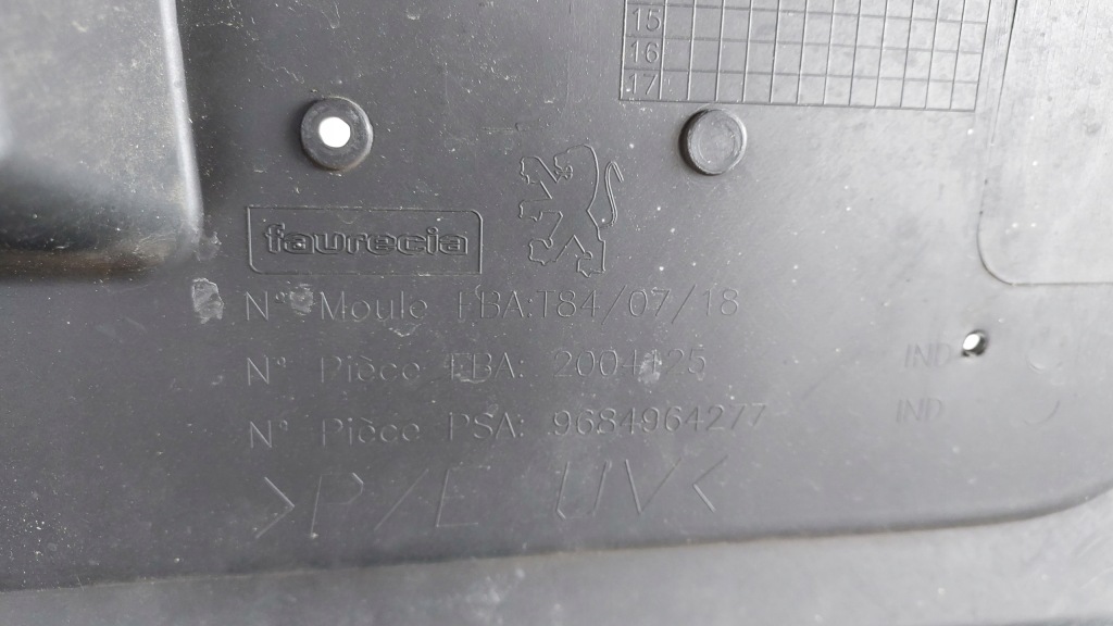 фото №9, Peugeot 3008 бампер задняя