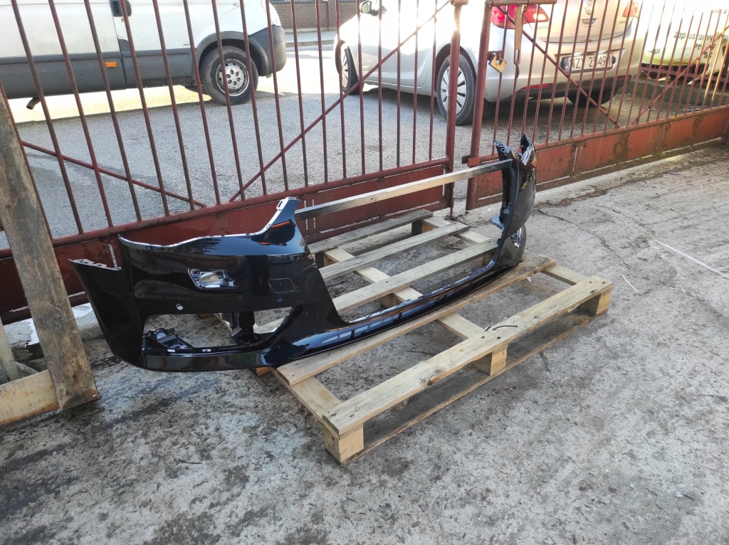 Бампер перед передний audi a3 8v przedlift ксенон pdc lz9y sedan Доставка