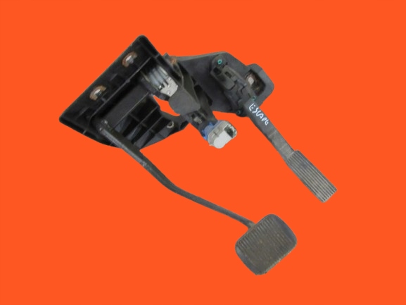 фото №1, Ford escape ii 2.5i 2010 педаль газа сцепления kpl