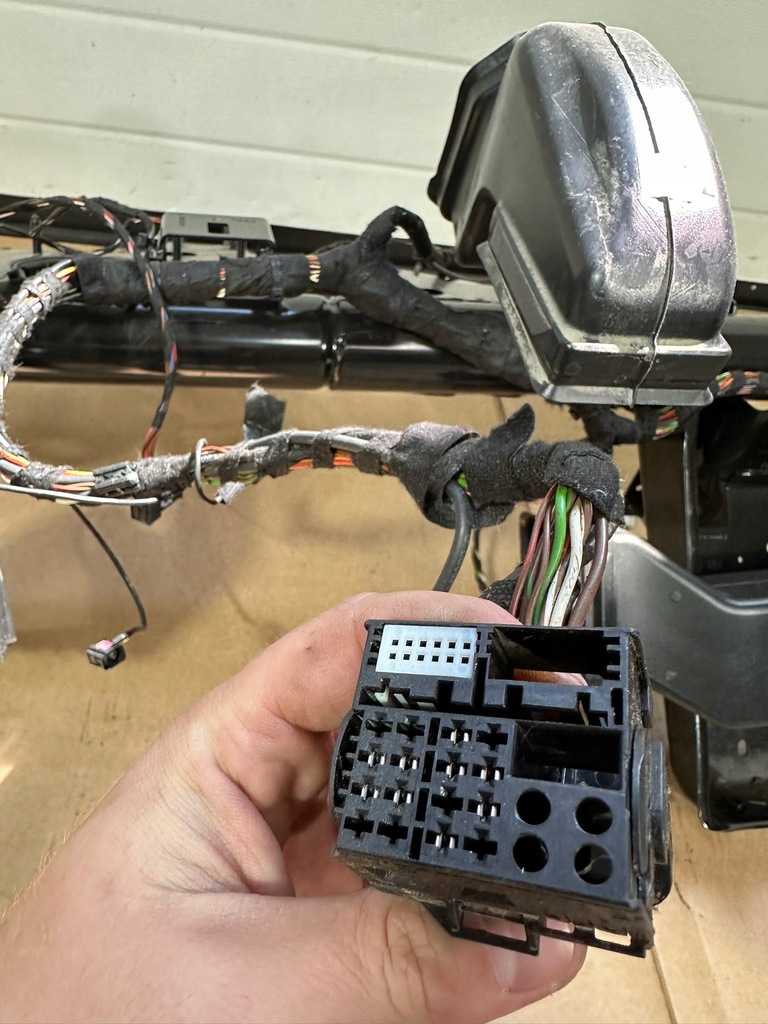 фото №8, Каркас панели ,кронштейн, жгут mercedes vito w447, viano europa