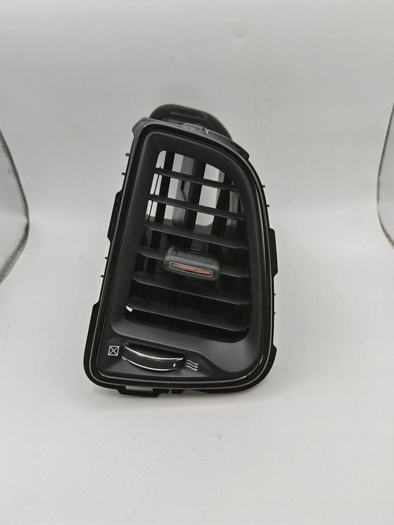 фото №1, Dodge challenger iii lift 15- решітка обдув панелі середня права