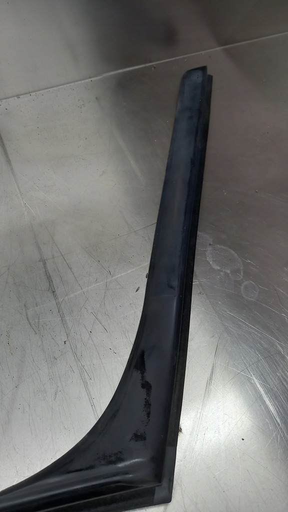 фото №7, Прокладка дверь левый задняя 31253173 volvo v70 iii xc70 ii