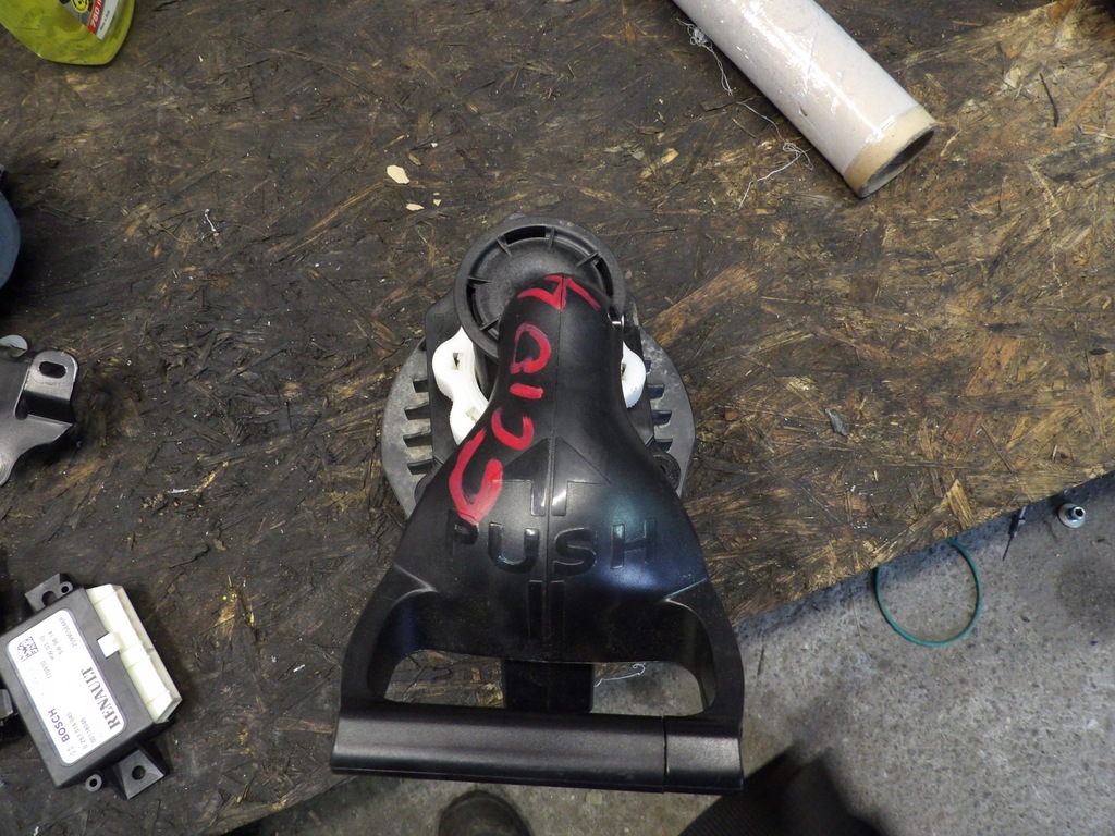 фото №1, Подъемник колеса запасного renault clio 4 iv lift