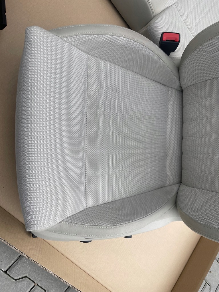 фото №11, Сидіння заднє сидіння skoda superb iii sedan електрика jak nowe