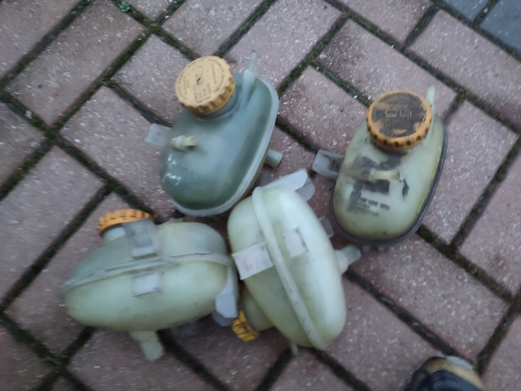 фото №5, Бачок расширительный opel tigra b 09129170