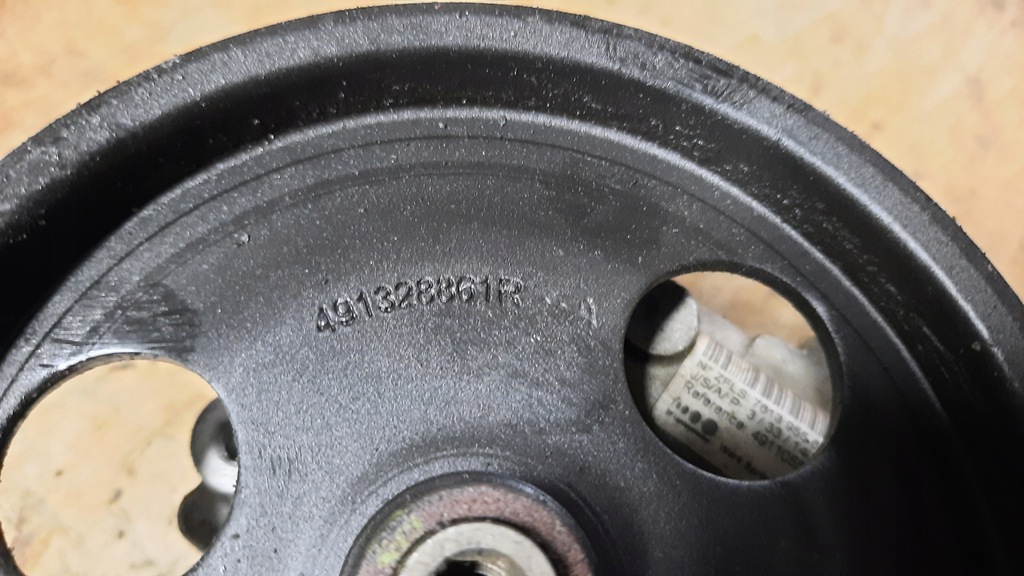 фото №5, Насос усилителя dacia duster 1.6b 14r