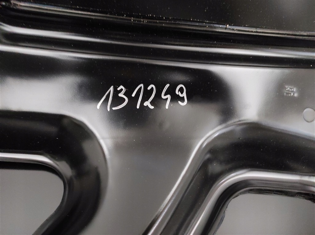 фото №9, Крышка багажника багажника задняя dacia logan 1 po 2004