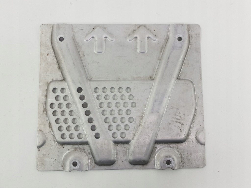 Купить Bmw 2 u06 накладка аккумулятор 9797865